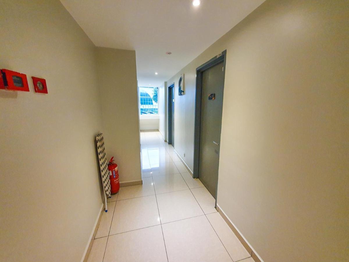 De Uptown Hotel @ P.J. 222 Petaling Jaya Extérieur photo